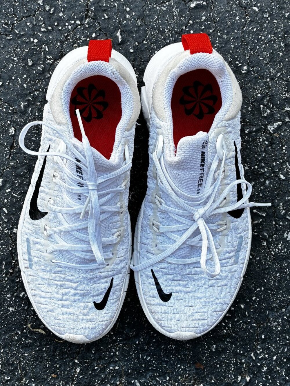 Nike Free Run 5.0 women sized 5 shoes